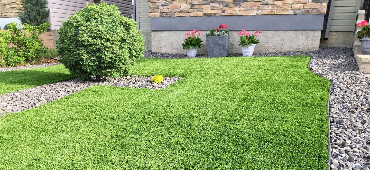 Artificial-Grass-Lawns-for-Residential-Applications UAE